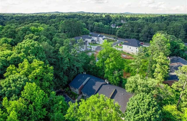 Room in 2 Bedroom Home at Palmyra Dr