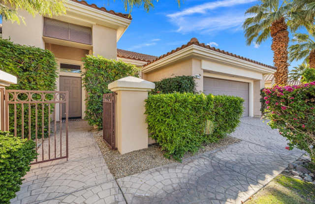 Photo of 35114 Rosemont Drive