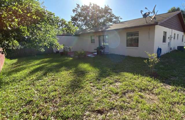 Photo of 1004 Egret Court