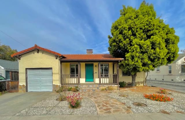 1790 Pine St - 1790 Pine Street, Napa, CA 94559