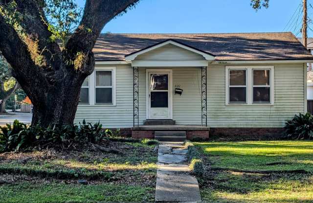 Photo of 630 Wilson Street