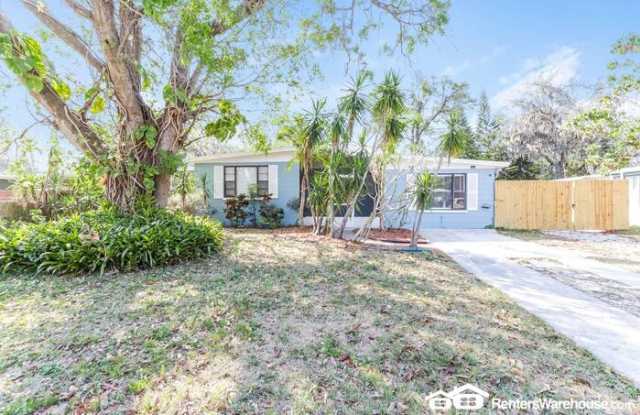 1120 Dogwood Avenue