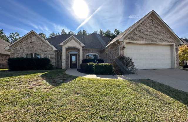 Coming Soon! Updated 5 Bedroom 3 Bath Home in South Tyler!