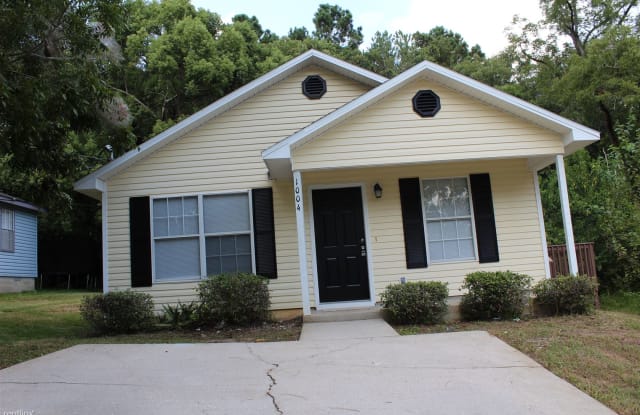 Lincoln Heights - 1004 Volusia Street, Tallahassee, FL 32304