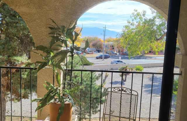 801 Country Club Drive SE unit: 2C