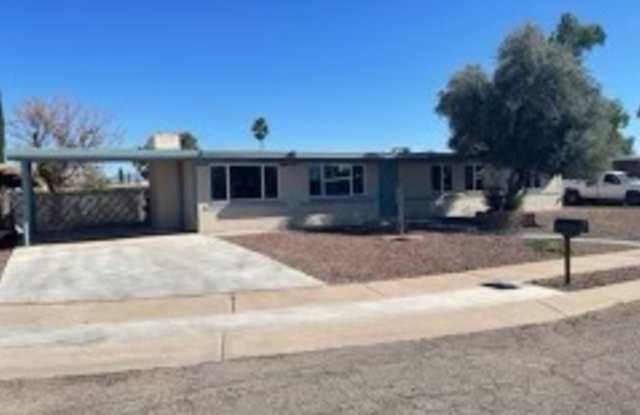 Photo of 4545 South Lotus Circle