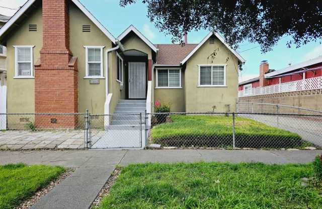1619 Burbeck Ave