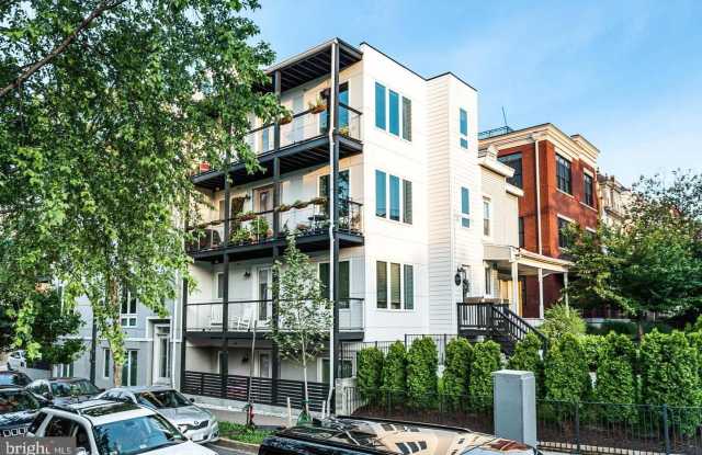 Photo of 3585 13TH Street NW unit: 4