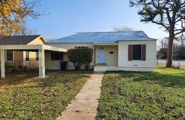 1202 Franklin - 1202 Franklin Street, Weatherford, TX 76086