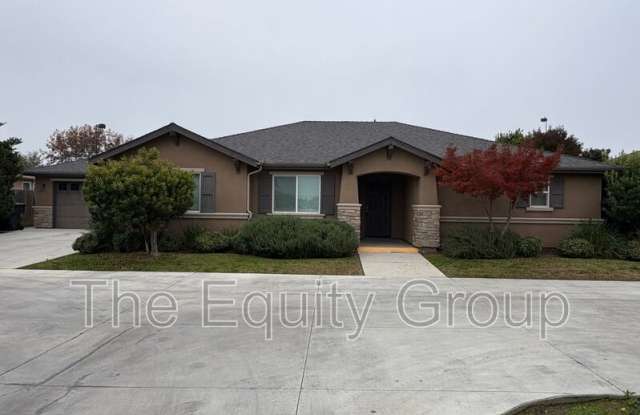 Photo of 2128 North Highland St