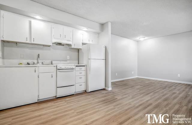 T Street Apartments