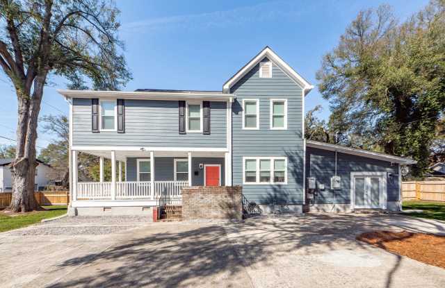 Photo of 3 BD 2.5 Bath Charming Home