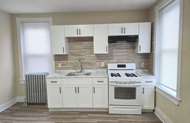 Photo of 5222 CATHARINE Street unit: 2Nd Fl