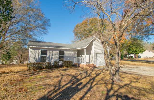 3 Bedroom 2 Bathroom Fully Updated!!