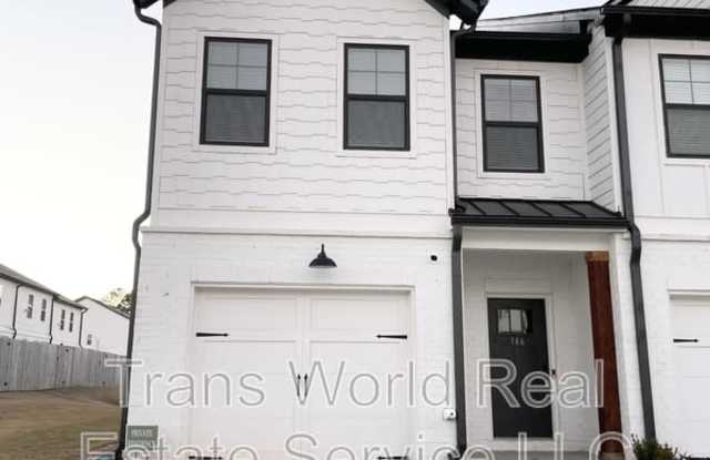 146 North Auburn Landing