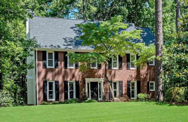 Photo of BEAUTIFUL 2-LEVEL COLONIAL-STYLE HOME IN PRESTINE CONDITION IN ALPHARETTA IS READY FOR IMMEDIATE MOVE IN OFFERING 24 MO LEASE