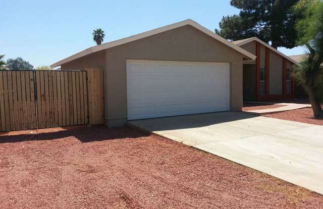 2017 N Verano Way