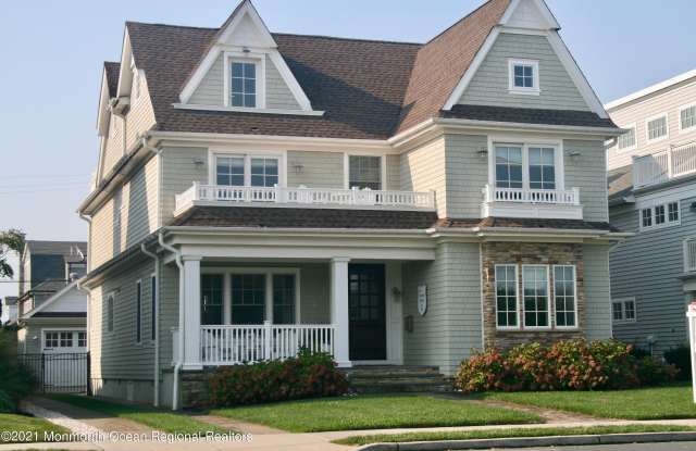 9 Atlantic Avenue