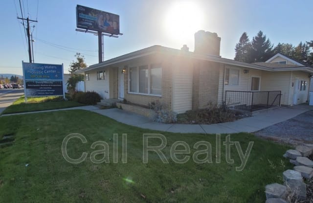 101 N Evergreen - 101 North Evergreen Road, Spokane Valley, WA 99216