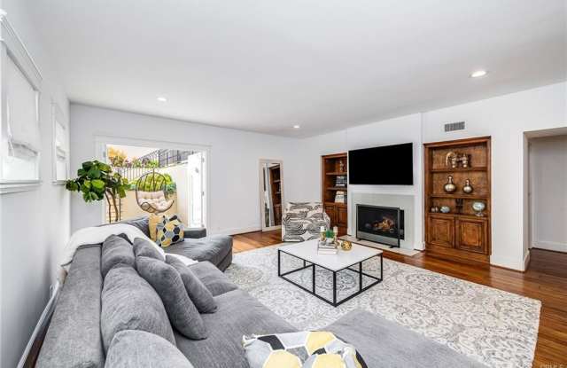 Photo of 755 31st Street