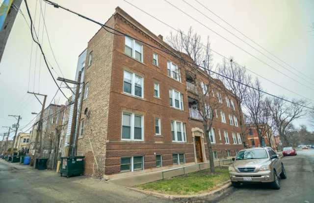 Photo of 852 Leavitt