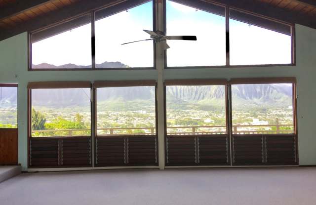 1 bedroom in Kaneohe with Ko'olau views photos photos