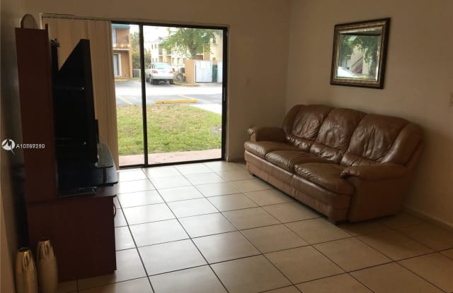 7409 SW 152nd Ave - 7409 Southwest 152nd Avenue, Kendall West, FL 33193