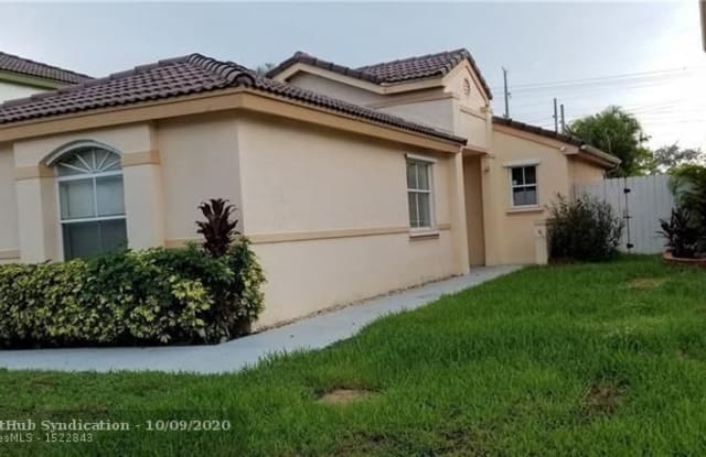 3243 W Buena Vista Dr - 3243 West Buena Vista Drive, Margate, FL 33063