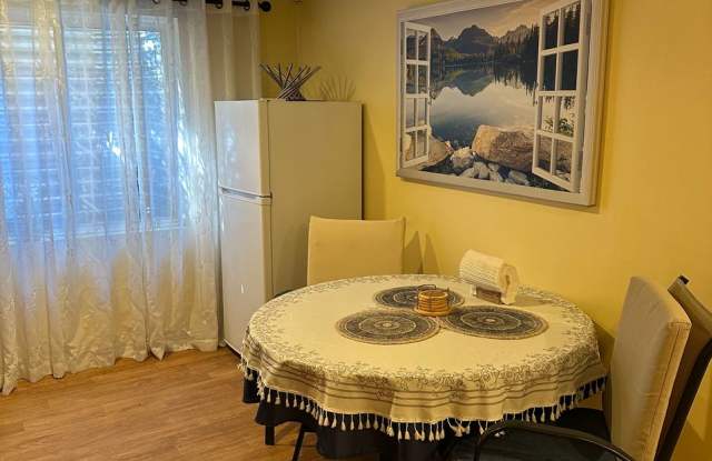 12565 East Wesley Avenue