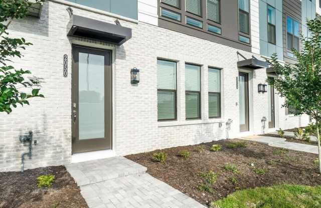 2050 PACKING DISTRICT WAY