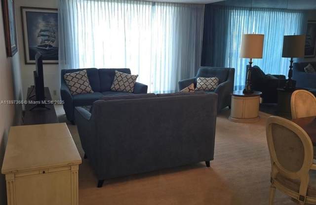 Photo of 609 NE 14th Ave