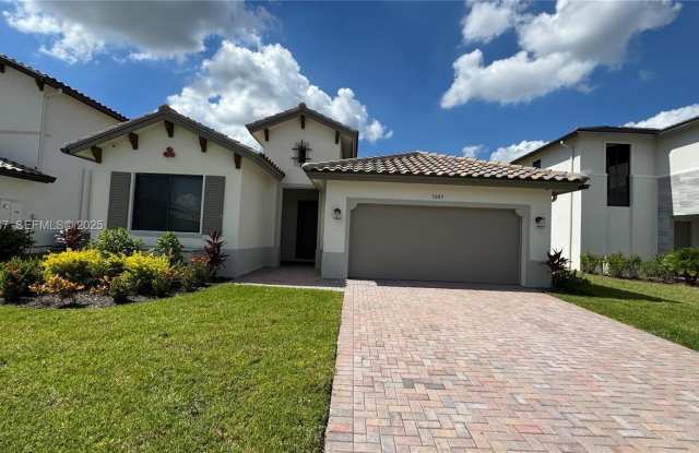 Photo of 5089 PENELLA AVE