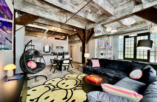 Swanky, Funky, Groovy, loft space Cincinnati, Ohio