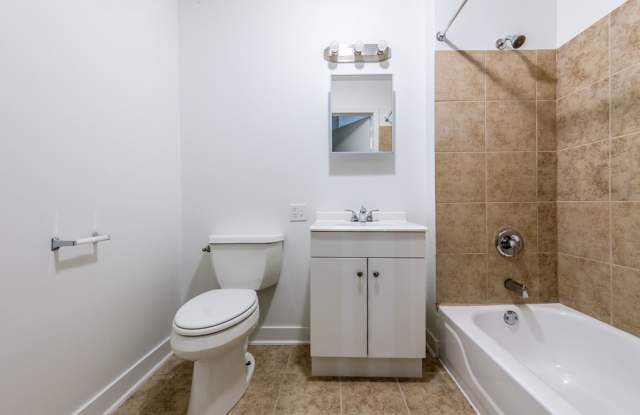 9001 S Commercial Ave