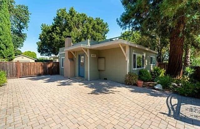 477 6th Avenue - 477 6th Avenue, North Fair Oaks, CA 94025