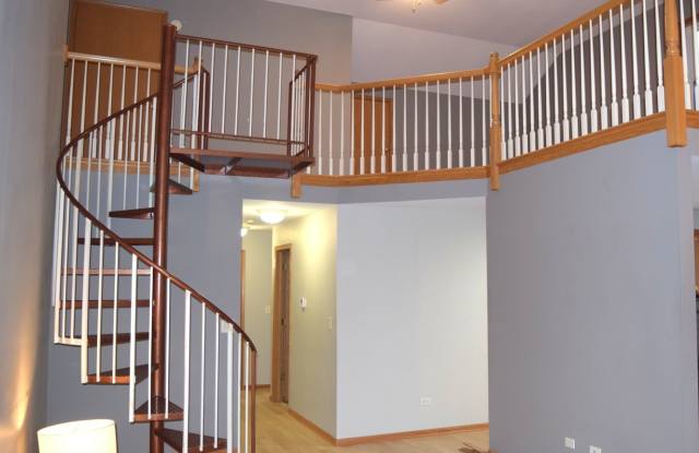 800 Madison Street unit: 2A