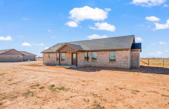 Country Living In Roosevelt ISD!