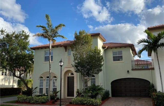 105 VIA FLORESTA DR 105 - 105 Via Floresta Dr, Boca Raton, FL 33487