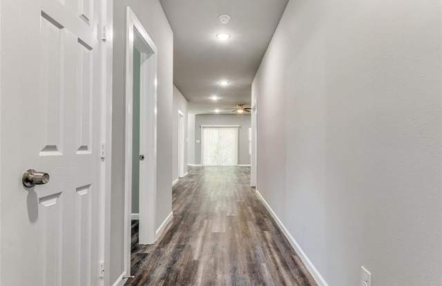 124 N 10th Street