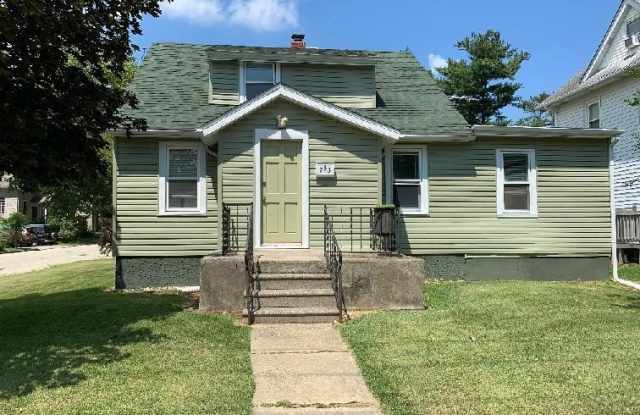 Photo of 223 DICKINSON Road