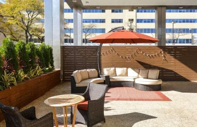 1400 Spring Garden St Unit C22