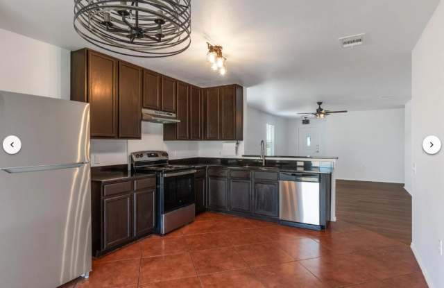 1400 Poppy Seed Lane