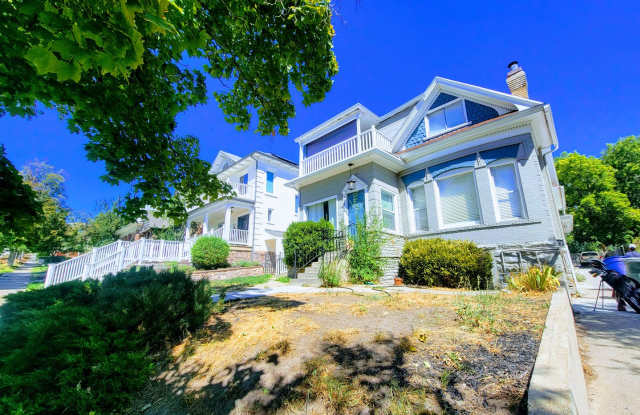 324 L Street East Unit