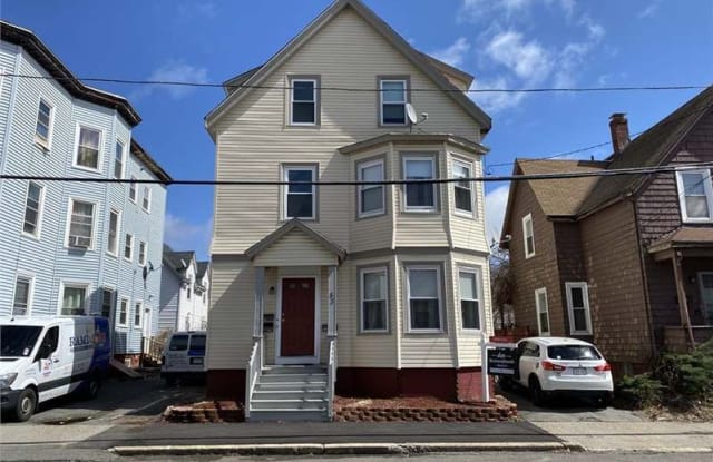 53 Cedar St, Lynn MA 2 - 53 Cedar St, Lynn, MA 01902