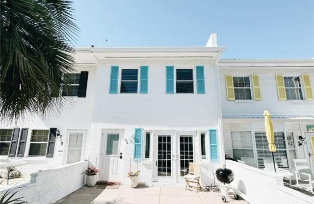 212 BUNKER HILL LANE