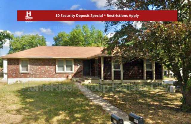 1903 SW Skyline Dr