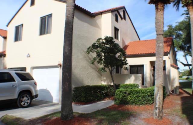 19 Via De Casas Sur - 19 via De Casas Sur, Boynton Beach, FL 33426