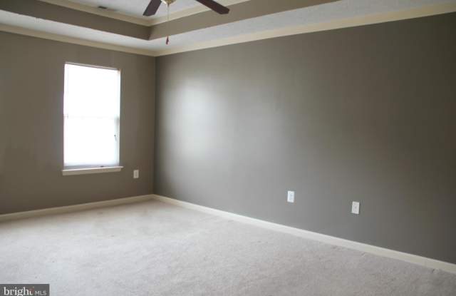 46672 ROBERT LEON Drive