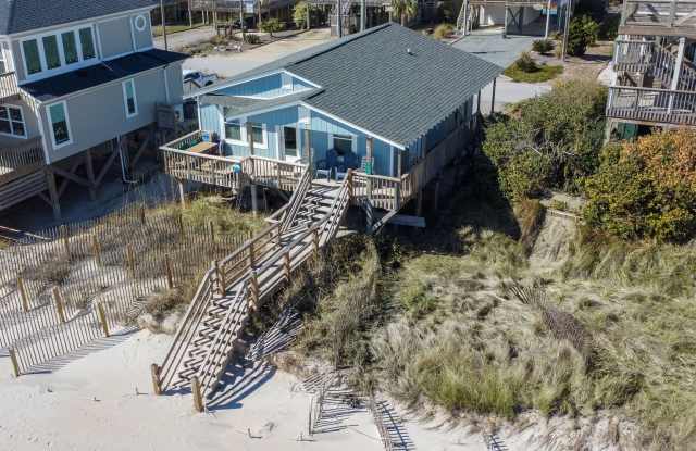 OFF SEASON Oceanfront & Pet Friendly Rental- Mid October 2026- Mid March 2027 - 3 Month Minimum Required
