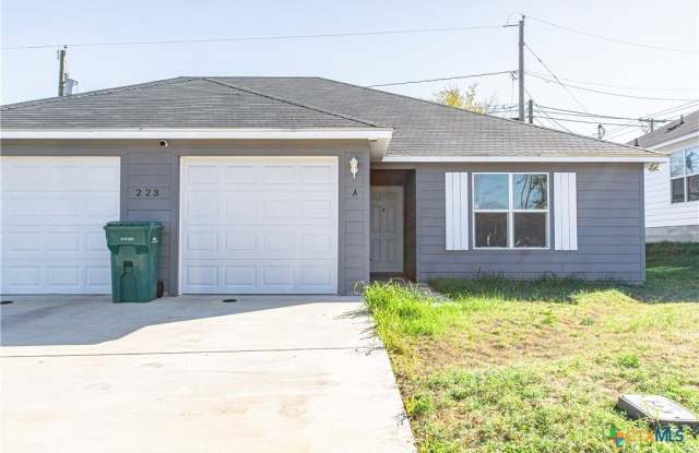 223 N Mary Jo Drive unit: A